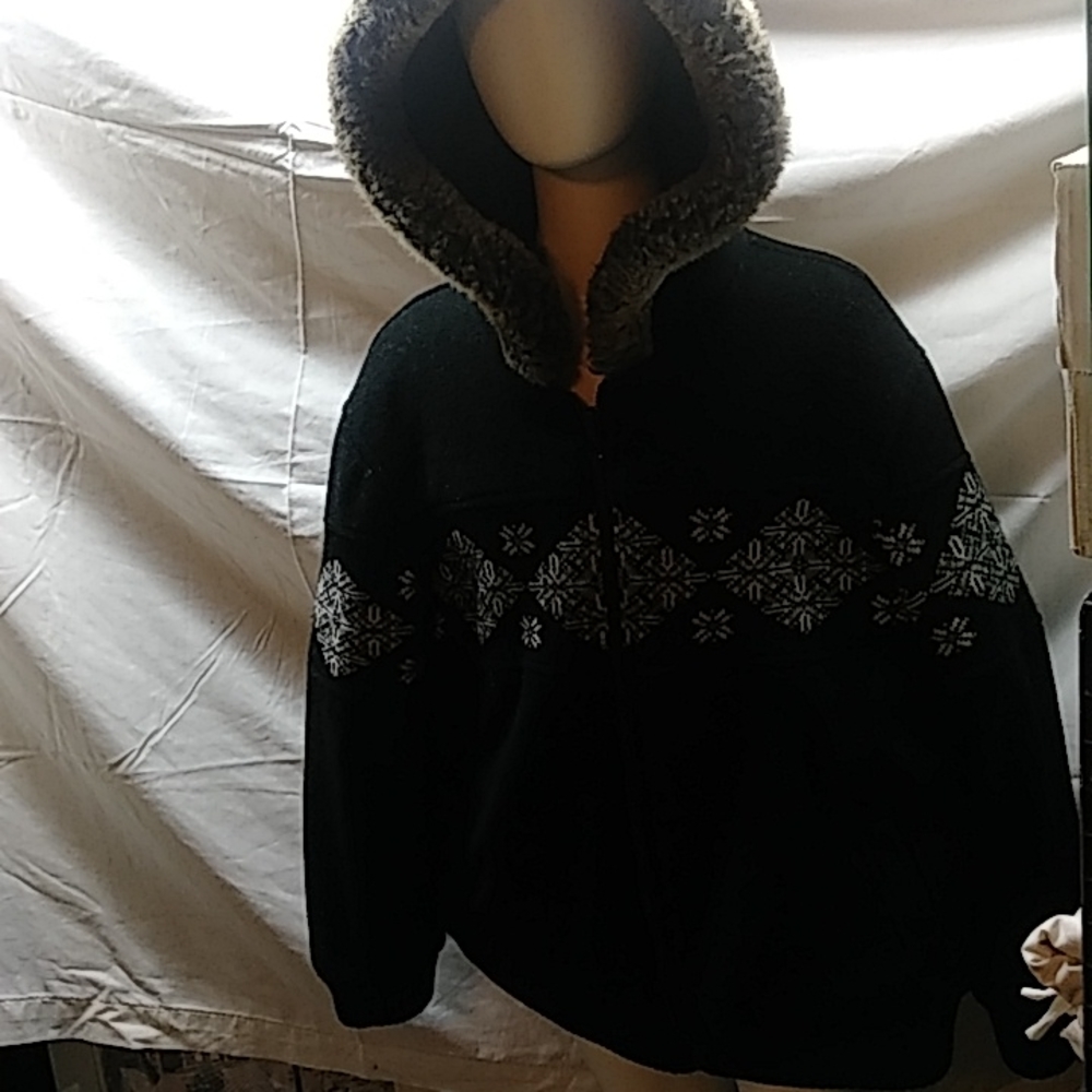 O Fuda Sport M black with snowflake design